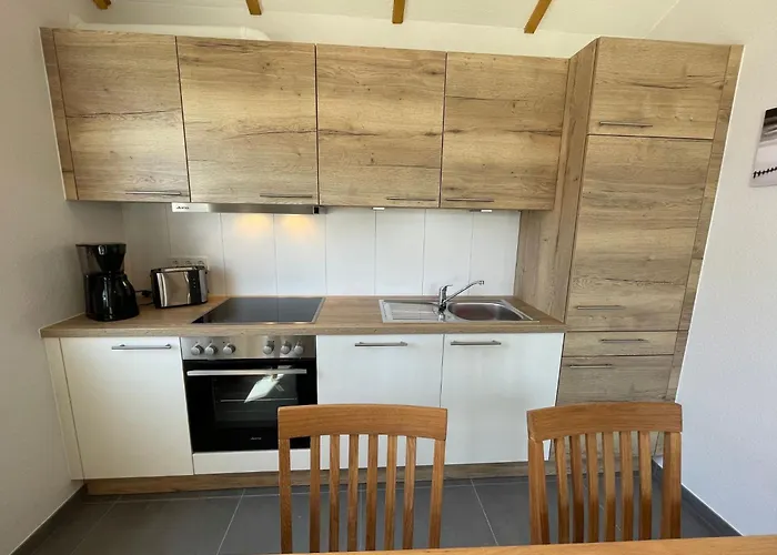 G22 Haus Mit Garten- Strandkorb Und Grillkamin By Interhome Grosswurden